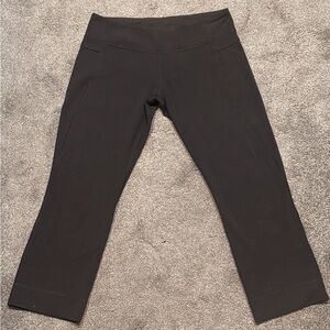 Lululemon Black Cropped Leggings